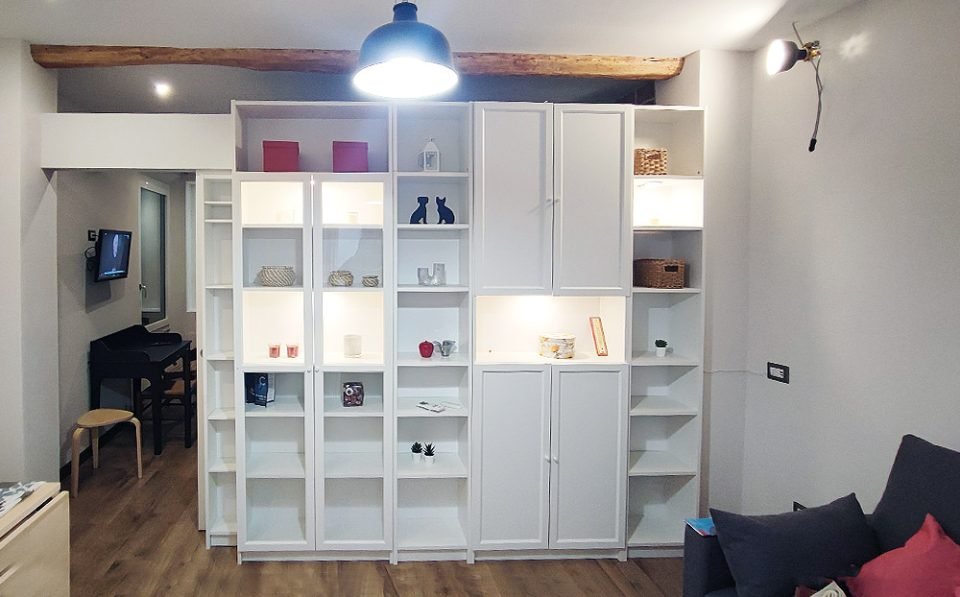 parete-attrezzata-petroni-apartment-bologna